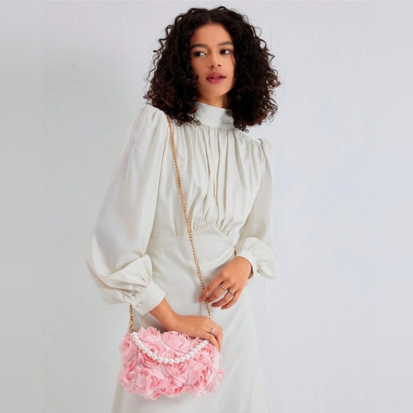 Soft Pink Floral Women's Clutch Shoulder purse - Picture 9 of 9